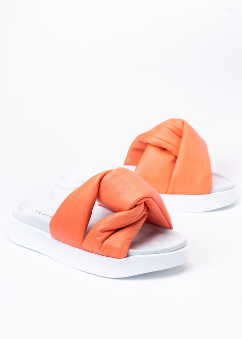 Inuikii Soft Crossed Orange
