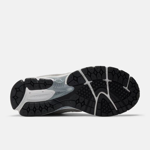New Balance 2002R Gri M2002RST