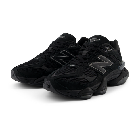 9060 Negru | Castlerock