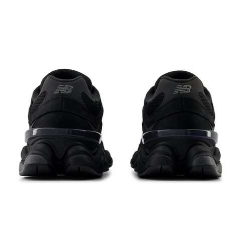 9060 Negru | Castlerock