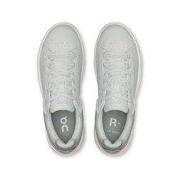 ON The Roger Advantage Wolf | Glacier