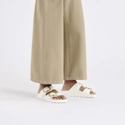 BIRKENSTOCK Arizona Big Buckle EVA Eggshell