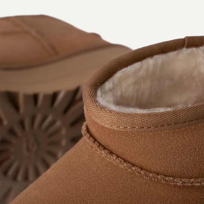 UGG W CLASSIC ULTRA MINI PLATFORM