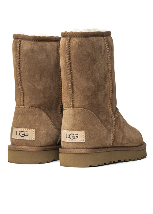 UGG W Classic Short II (1016223-CHE)