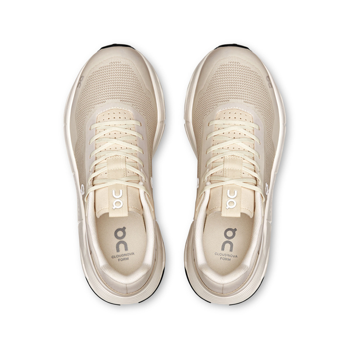 ON CLOUDNOVA FORM Cream | Ivory