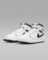 Nike Air Jordan 1