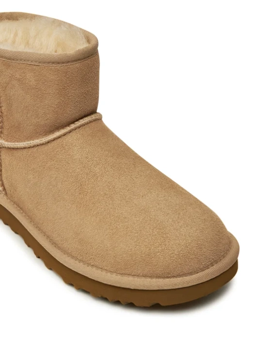 UGG W CLASSIC MINI II