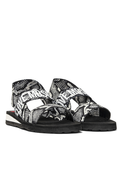 Love Moschino JA16033G0EJN695A