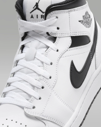 Nike Air Jordan 1