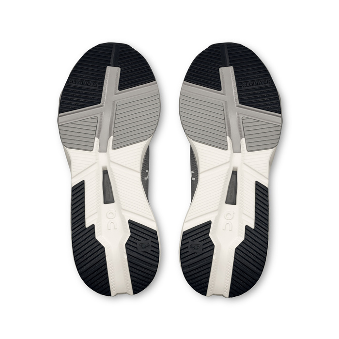 ON Cloudnova X Men Alloy | Black