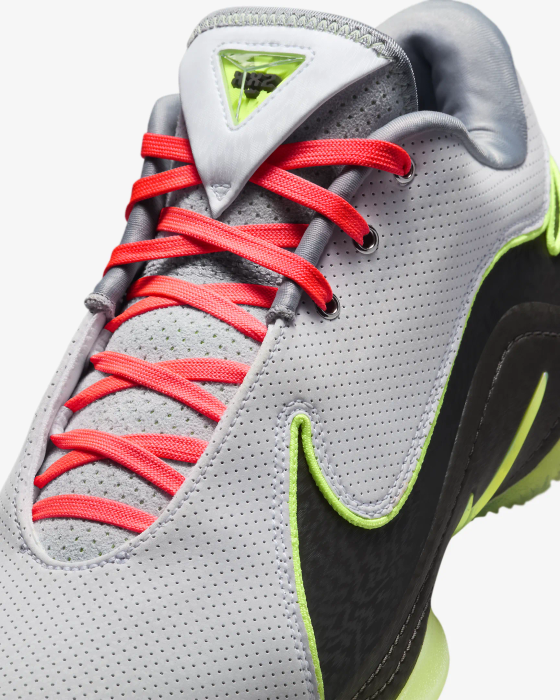 Nike LeBron XXII „Crown Jewel”